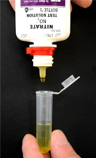 Ongeza Matone 4 ya Reagent # 1 (kutoka Nitrate Kit)