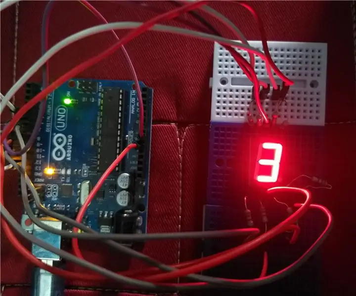 7 የክፍል ማሳያ ከ Arduino ጋር: 3 ደረጃዎች