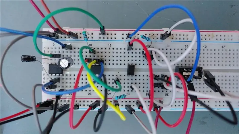 Breadboard-circuit