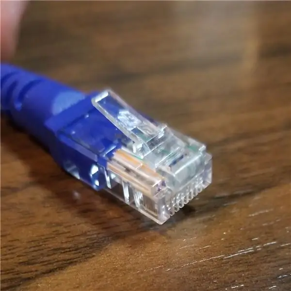 Substituïu un connector Cat5e