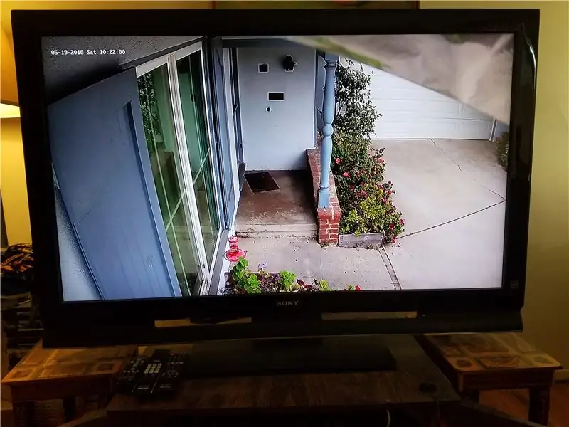 Wie staat er voor de deur, een door Alexa geactiveerd camerasysteem