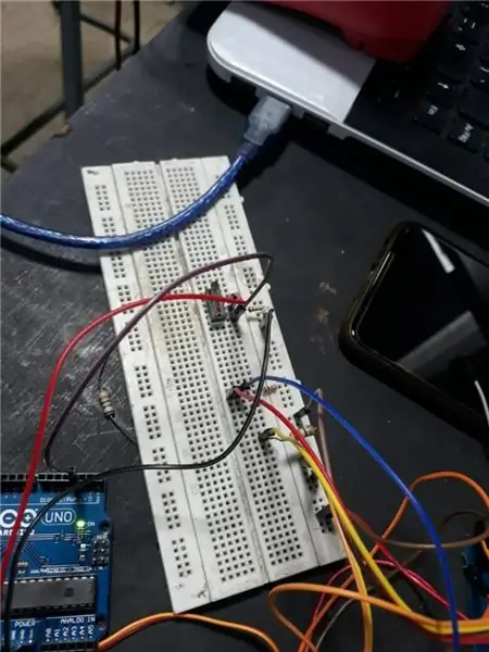 Micro: bit sidumine