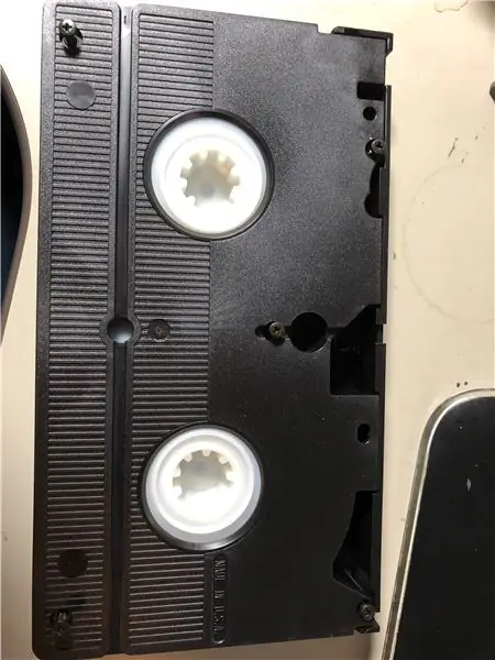 Etapa 1: preparar o cassete VHS