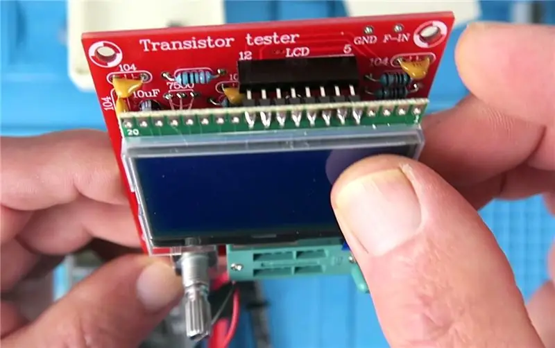 Soldeu els components restants