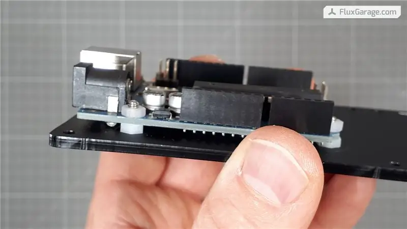 Ավելացնել Arduino, Distance Bolts և Breadboard (ներ)