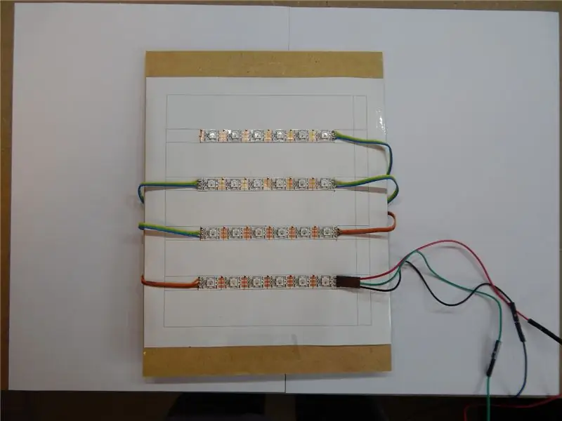 Namontujte LED pásky a pájejte…