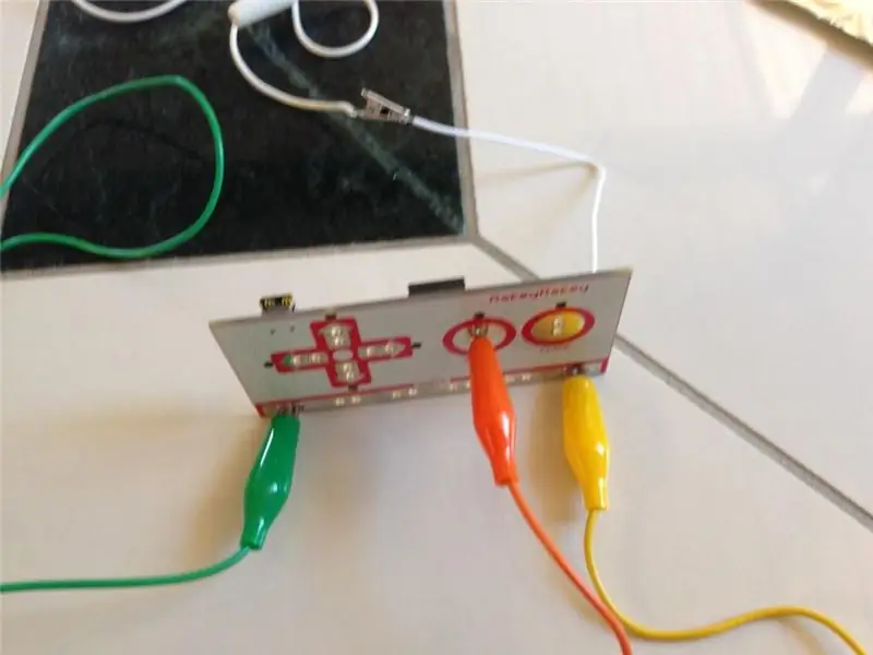 A Makey Makey rögzítése