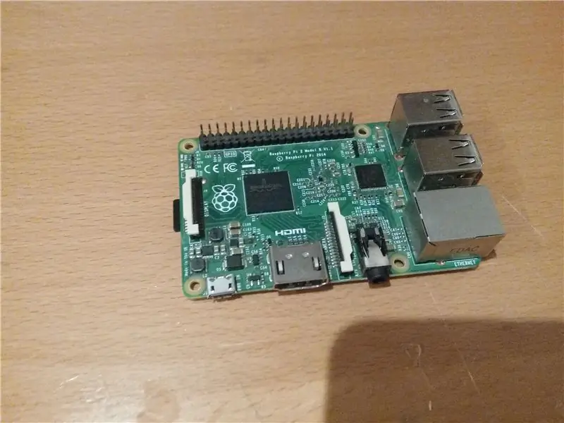 GPIO-pinnen bedraden, Raspberry+LCD monteren…