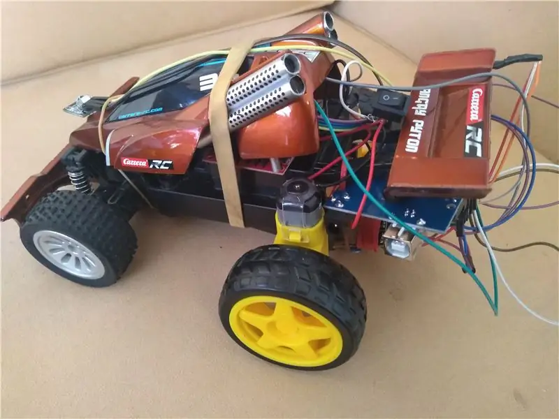 UCL - Embedded Controlled Car