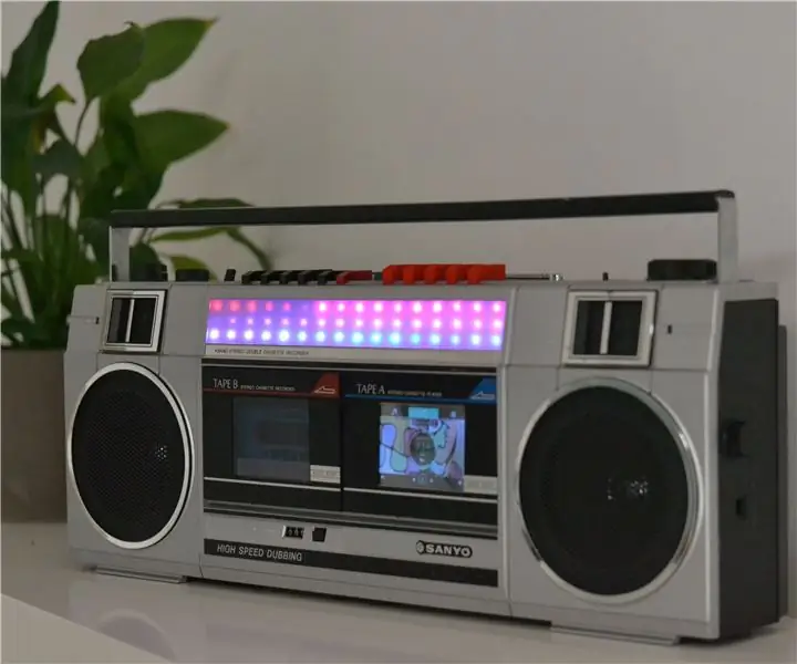 Boombox thập niên 80 được làm lại: 8 bước (có hình ảnh)