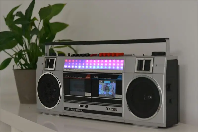 Preoblikovan Boombox iz 80 -ih