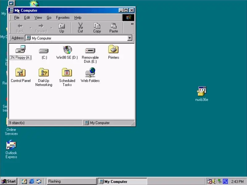 Slik bruker du USB -stasjoner med Windows 98