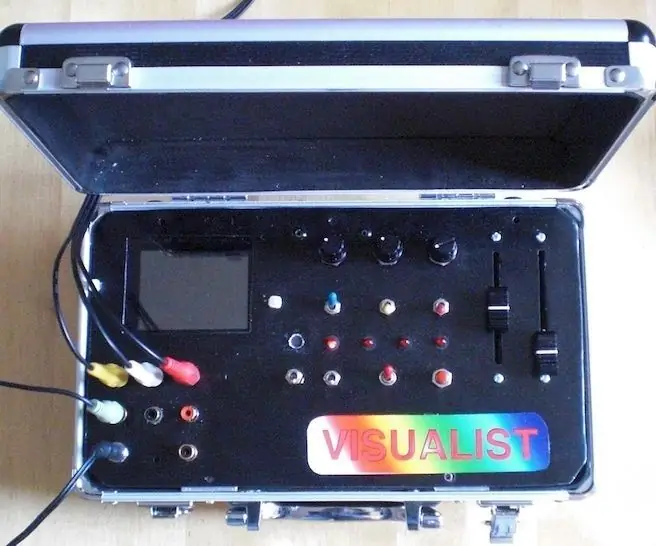 Visualist, controller di effetti video analogici anni '80: 5 passaggi