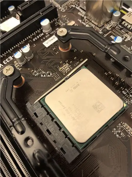 Pas 1: CPU