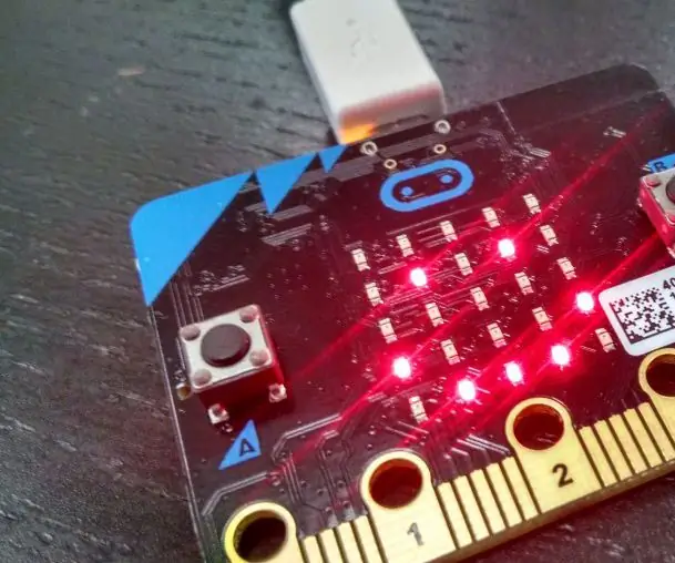 PADDLEBALLSUPERSMASHEM -ийг Micro: bit -ээр хийх: 6 алхам