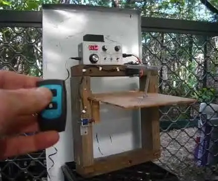 Puerta automática de gallinero - Controlada por Arduino .: 10 pasos (con imágenes)