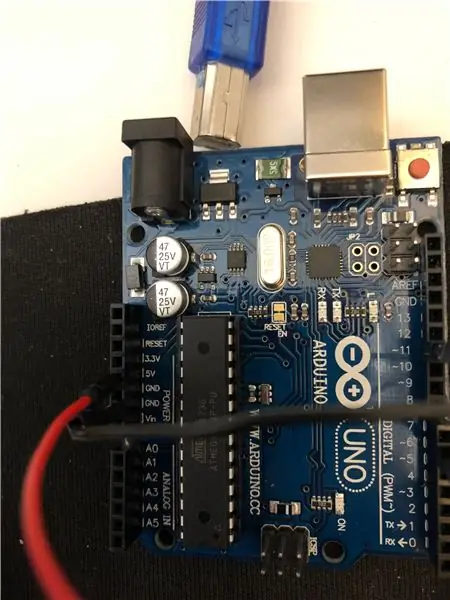 Βήμα 2: Ρύθμιση Breadboard και Arduino