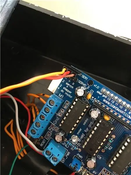 Configure o servo motor