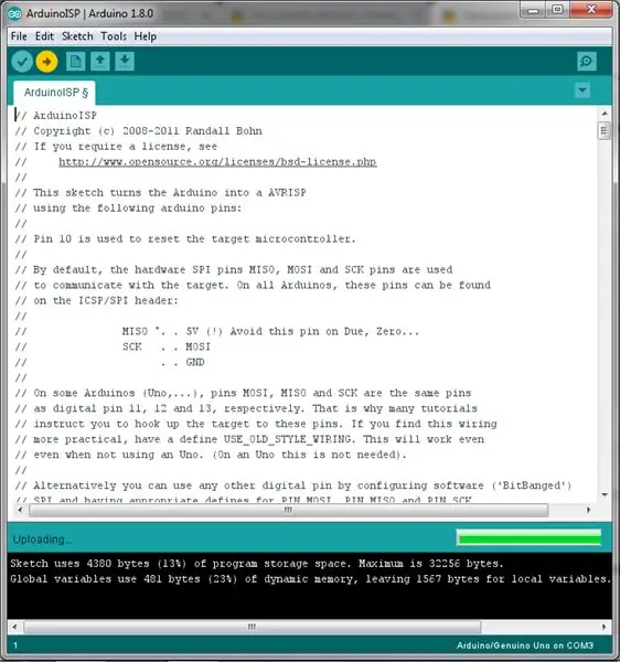 برنامه ISP را در برد Arduino بارگذاری کنید