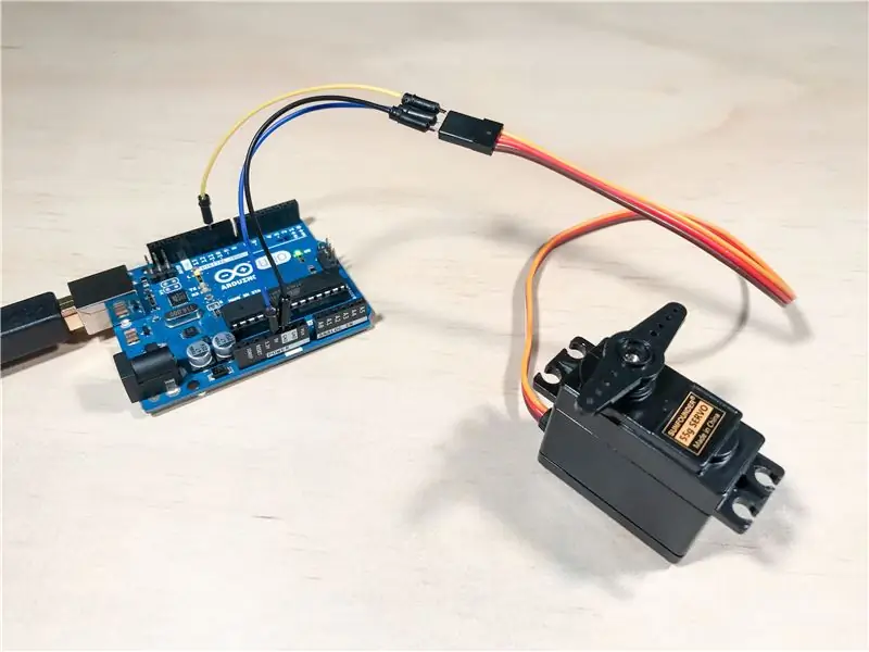 Provant el servo, el sensor d'ultrasons i el sensor PIR