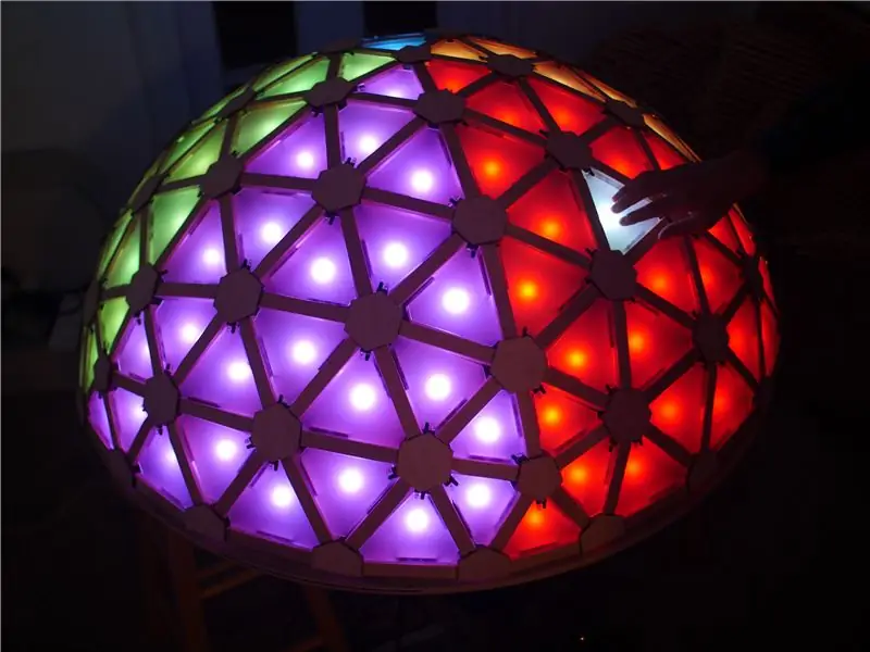 Интерактив геодезийн LED Dome