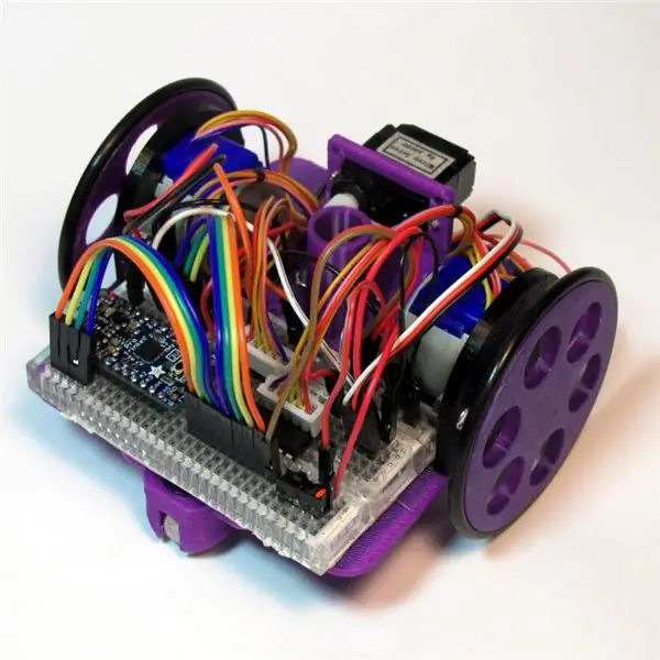 Robot de dibuix compatible amb Arduino de baix cost