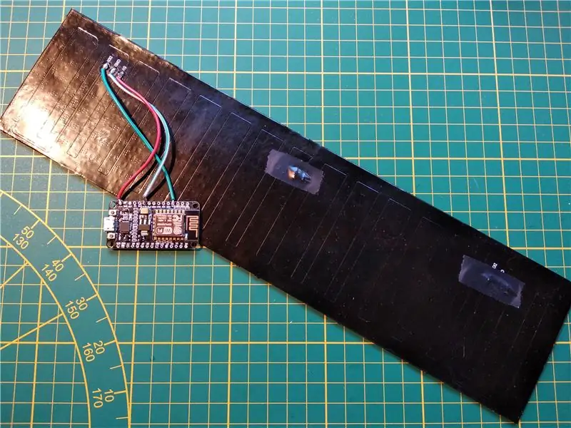 Monteer 3D-geprinte behuizing + ESP8266