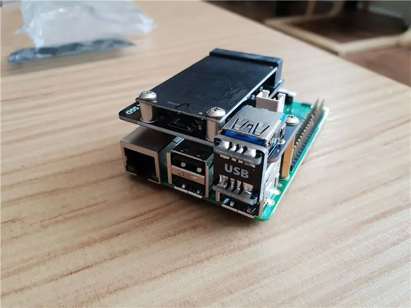 Framboos Pi 3 met opstartbare SSD -skyf