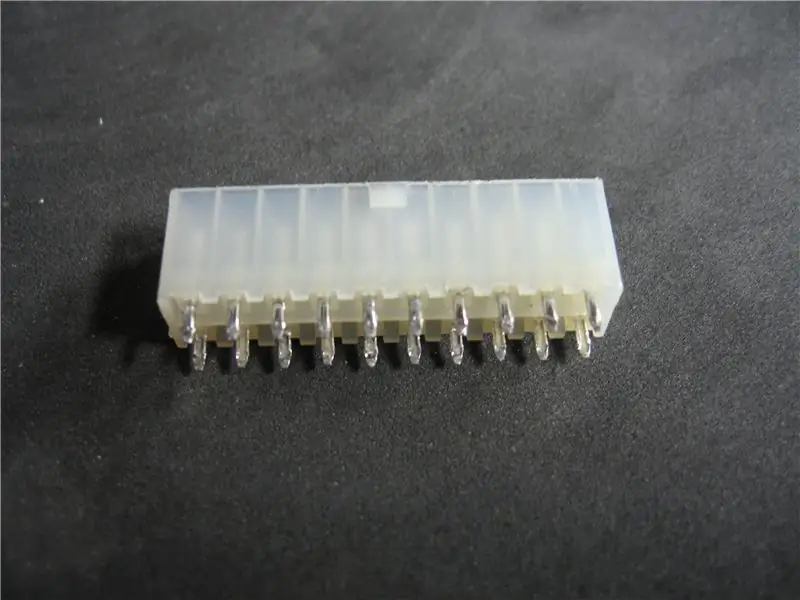 Kumuha ng isang ATX Motherboard Connector