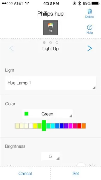 Tocca HUE Light e puoi cambiare il colore della HUE Light