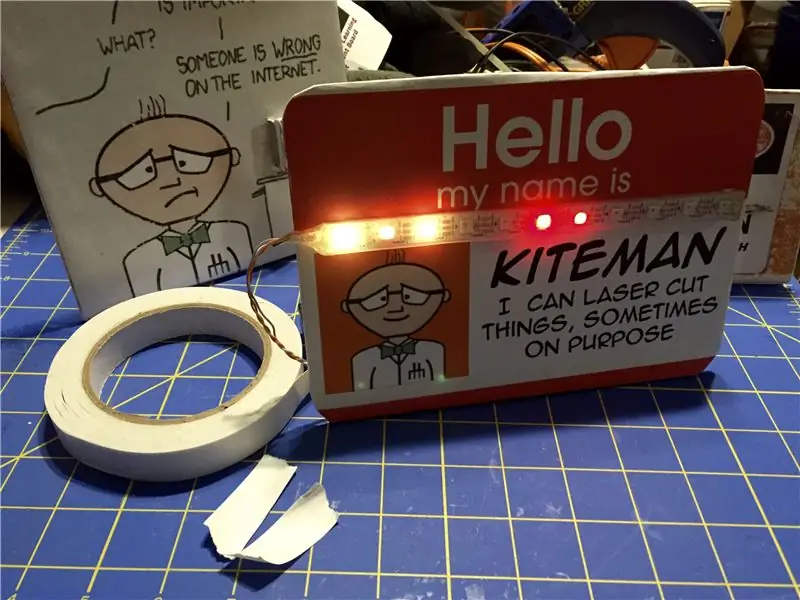 Nifty placas de identificación y carteles de Neopixel