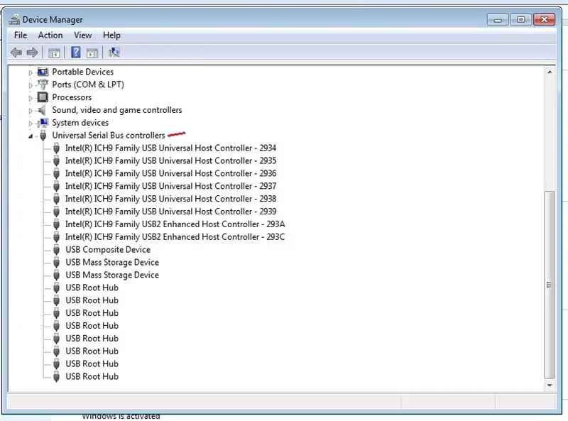 Zoek en vouw "Universal Serial Bus-controllers" uit