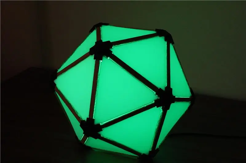 RGB Icosahedron տրամադրության լամպ