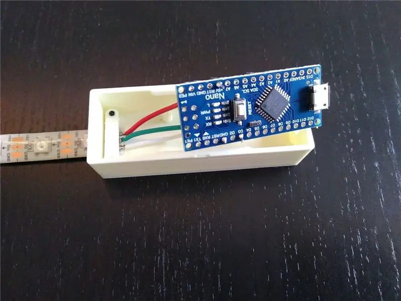 Pas 2: soldar la tira a Arduino