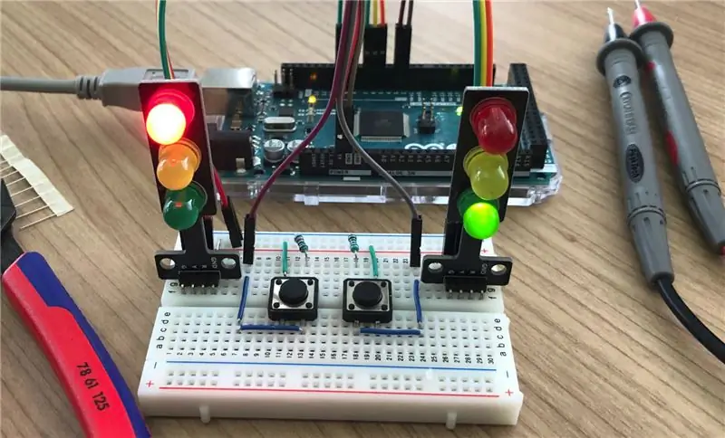 Valsts mašīna uz Arduino - gājēju luksofors