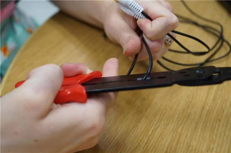 Bereiten Sie Ihr Cinch-Kabel vor