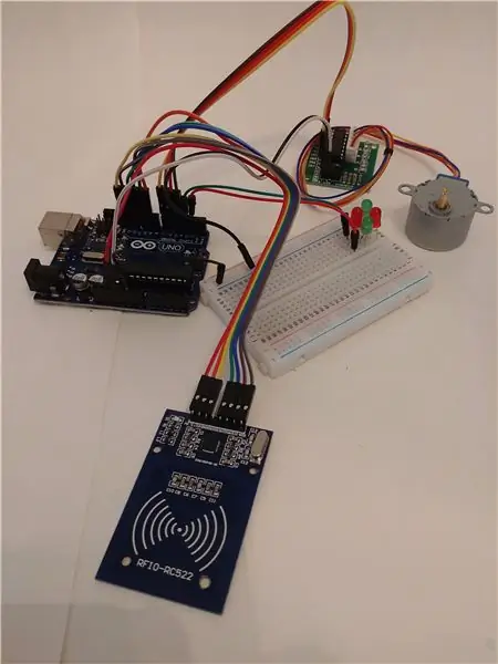 Hatua ya 2: Breadboard Bread !!!