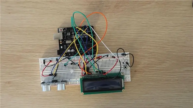 Spojite kratkospojnike na napajanje i Arduino