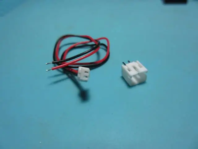 Conector de cable flexible de altavoz