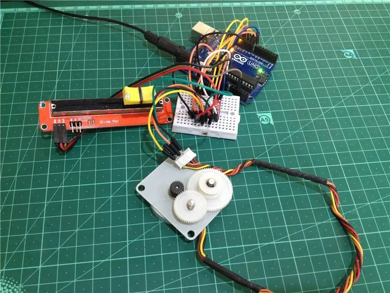 So steuern Sie einen Schrittmotor mit einem Potentiometer