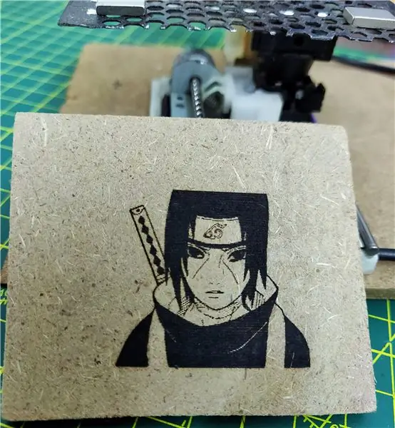 Mini gravador de madeira a laser CNC e cortador de papel a laser