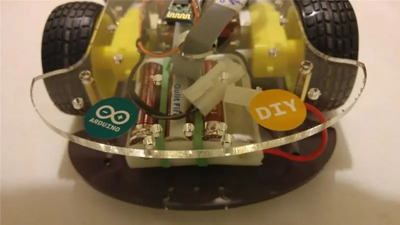 Arduino 4WD Rover ብሉቱዝ በ Android ስልክ/ጡባዊ ቁጥጥር ስር ነው