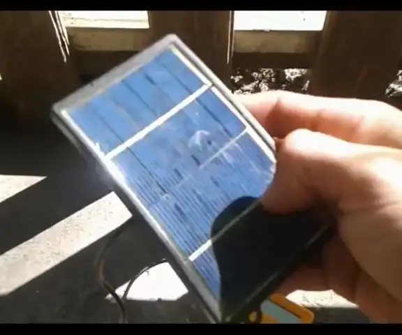 Libreng Enerhiya ng Solar Powered Radio: 4 Mga Hakbang (na may Mga Larawan)