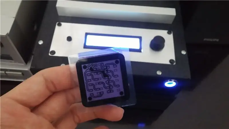 Mengekspos Photoresist