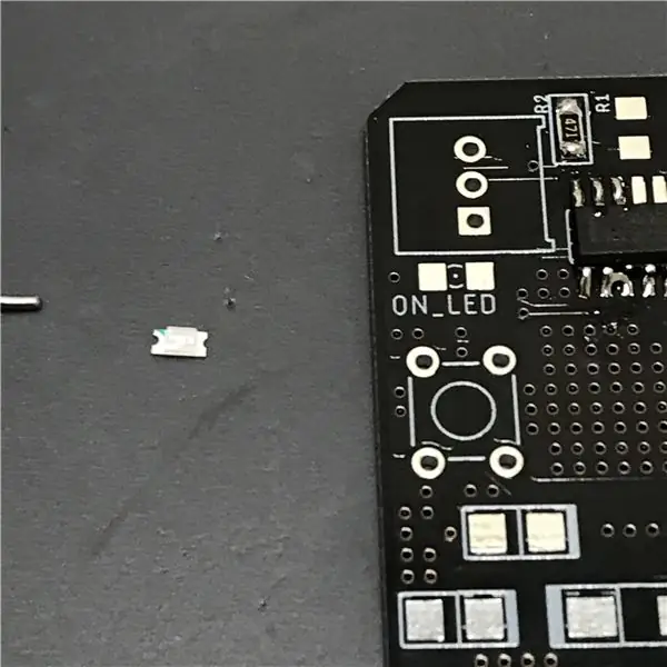 Samm: LED -id ja takistid