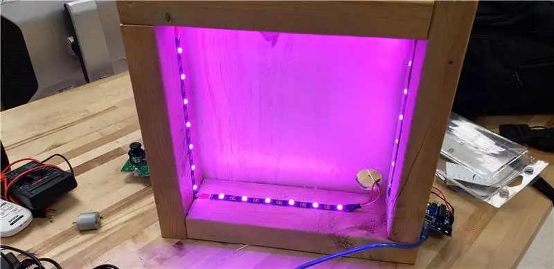 Infinity Mirror s LCD a IR senzorom