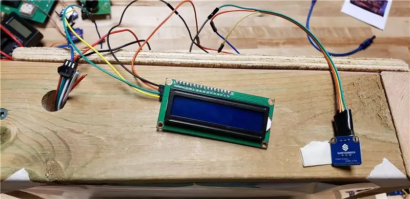 Infinity Mirror s LCD a IR senzorom