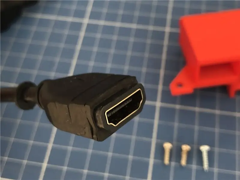 Galiniai prievadai: HDMI ir Ethernet