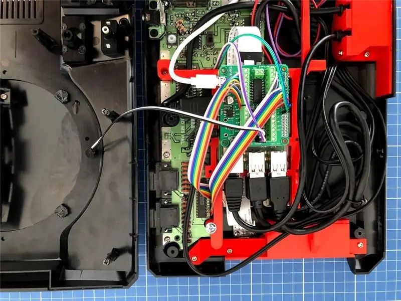 Instal·lació de ControlBlock: controladors, interruptor d’alimentació i LED