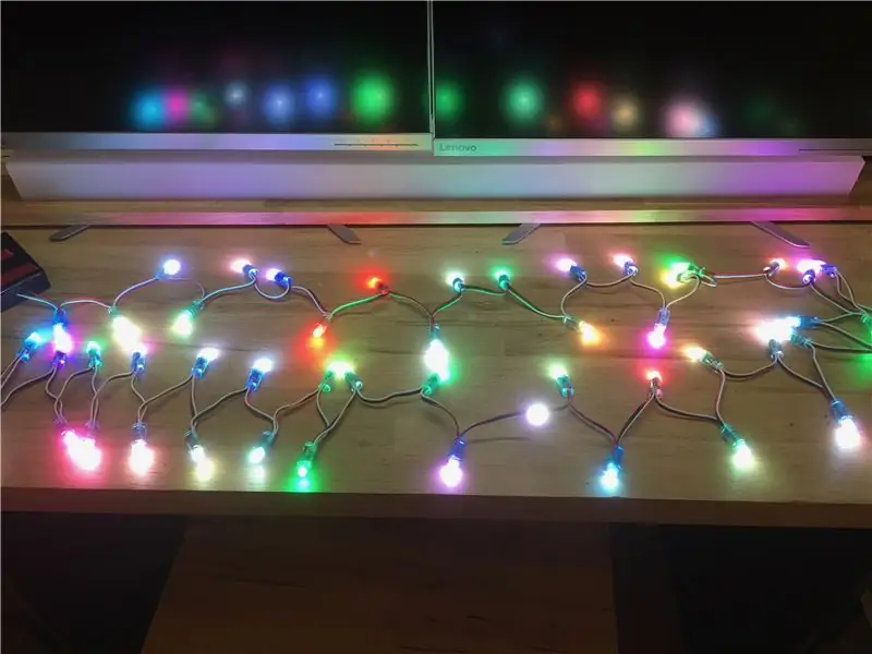 Luces festivas controladas ATTiny 85